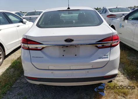 2017 Ford Fusion Se Hybrid z USA, uszkodzony, nr VIN 3FA6P0LU4HR409155